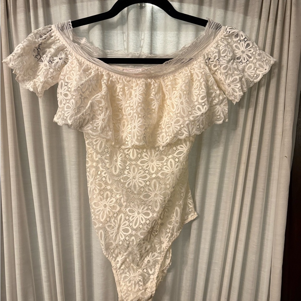 Victoria's Secret White Lace Off-Shoulder Bandeau Bodysuit